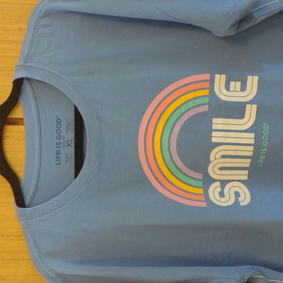 NWT SS Blue Rainbow Tee SZ XL By Life Is Good - Picture 3 of 10